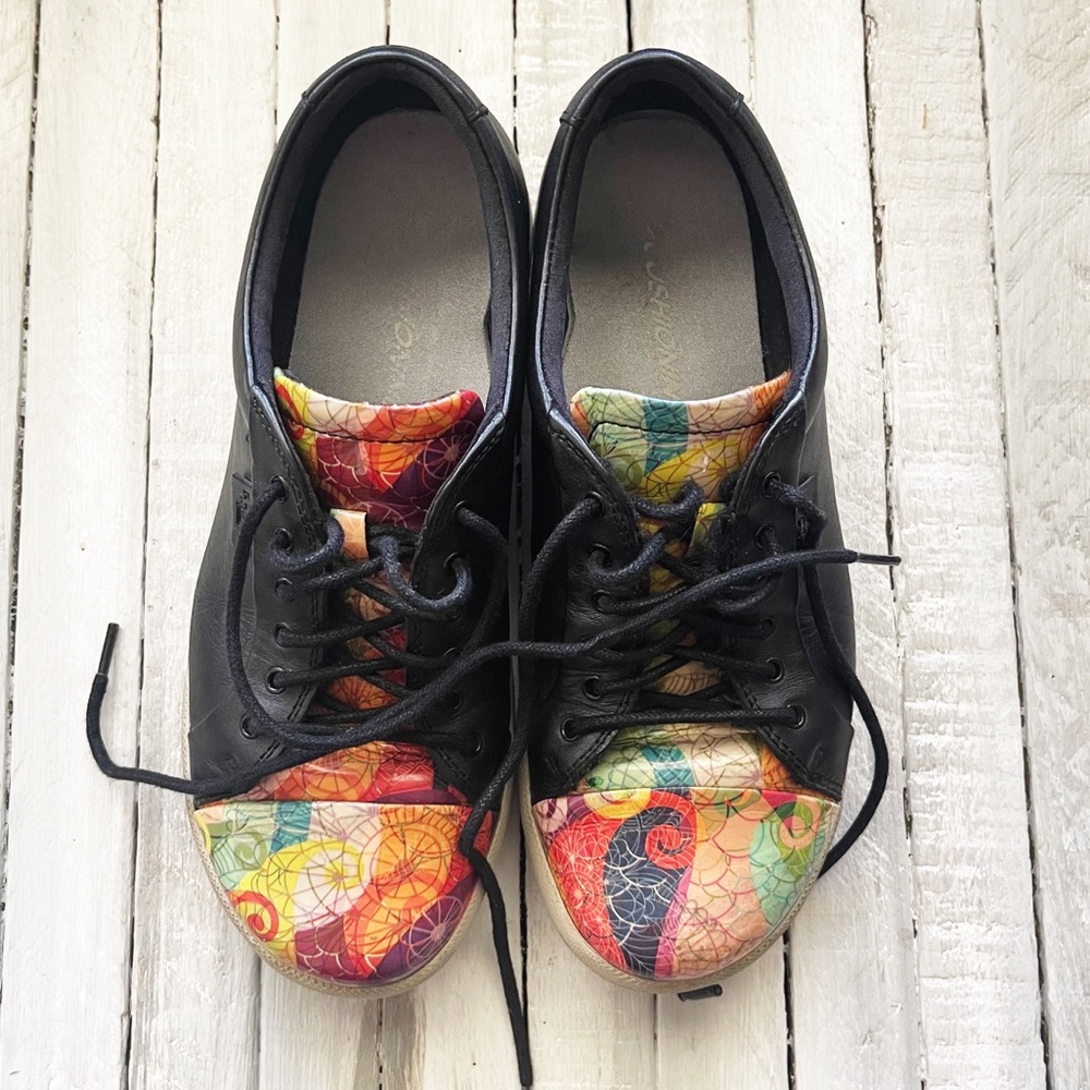 Klogs Lace Sneakers